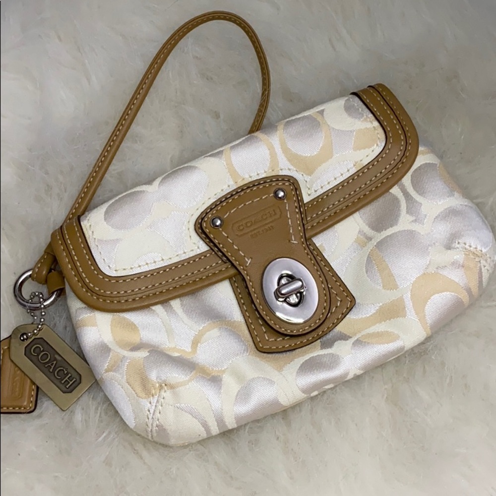 Vintage Coach Wristlet NWOT